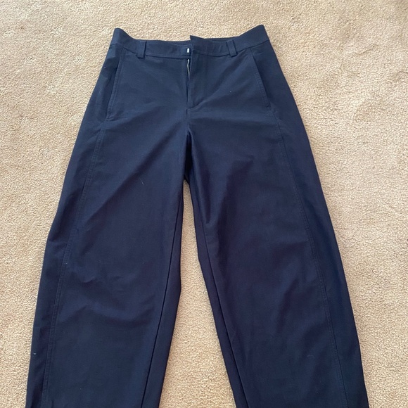 Uniqlo Jersey Barrel Pants in Navy - Picture 1 of 7